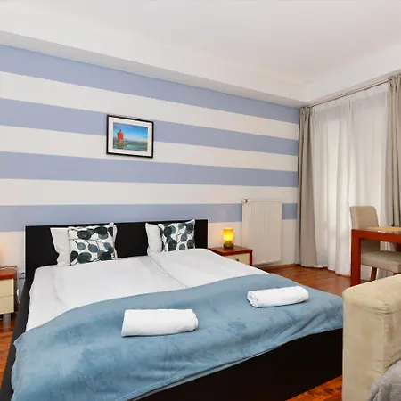 Lord Aparthotel 3*