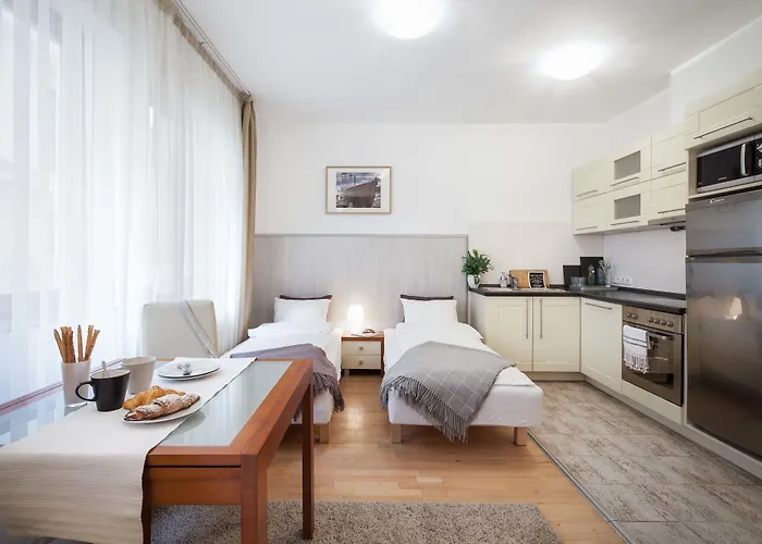 Bphome - Lovag Apartment