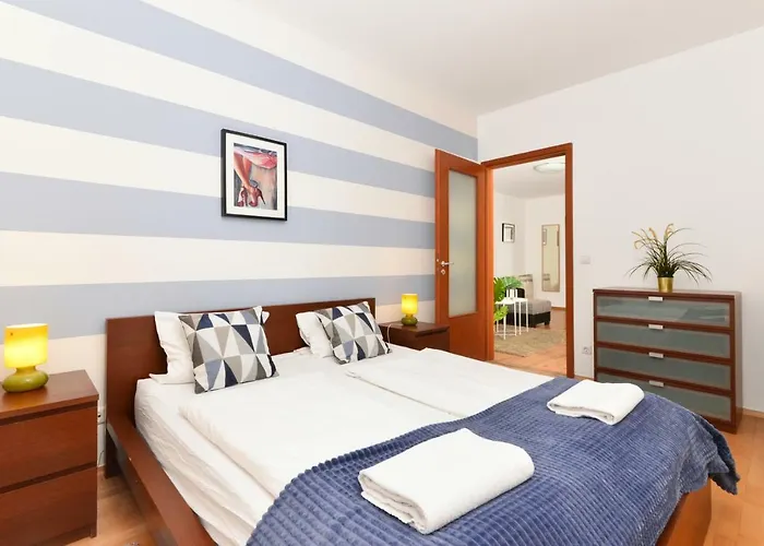 Bphome - Lovag Apartment *